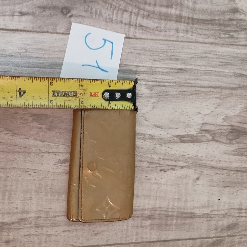 Authentic Louis Vuitton Key holder Key case Vernis Yellow Woman